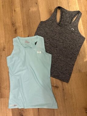 🏋️ Under Armour Tank Bundle (2 tops!)